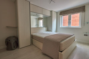 Bedroom- click for photo gallery